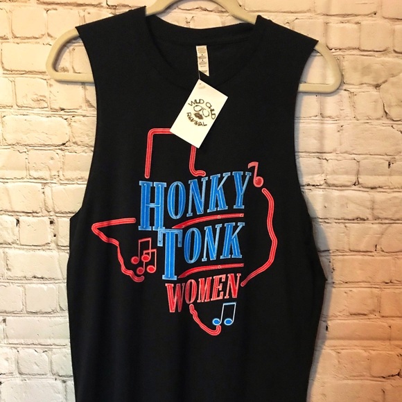 Tops - Wild Gypsy graphic tee